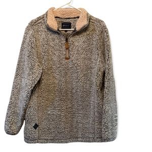 Simply southern pullover